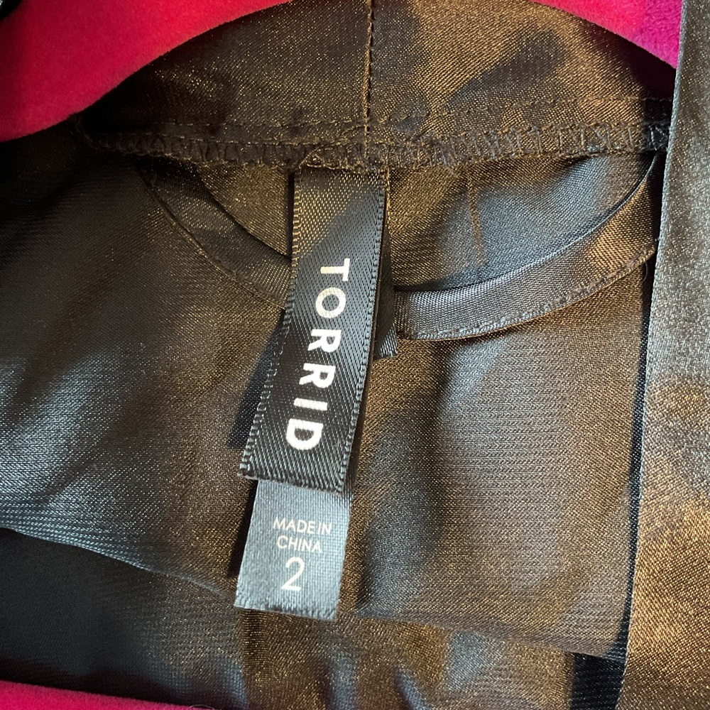 Torrid Black Size 2 Robe - Picture 3 of 4